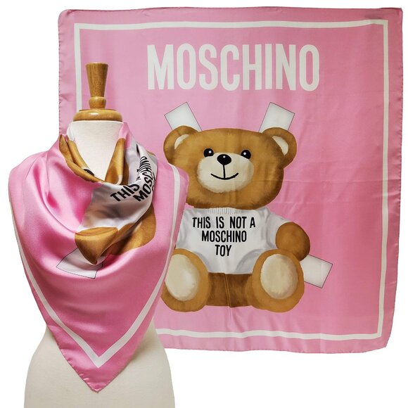 MOSCHINO SCARF PINK PAPER DOLL TEDDY BEAR & LOGO SILK TWILL SQUARE FOULARD 34" - Picture 1 of 9